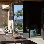 Buahjar Boutique